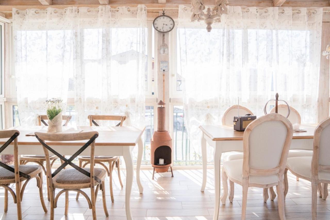 La Casa Di Menny Maison De Campagne Монелья Экстерьер фото